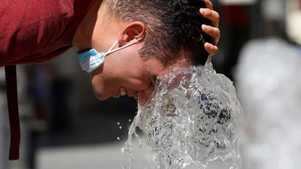 Un evento de temperaturas extremas es un período en el que se espera que se registren valores de temperatura máxima y mínima que pueden poner en peligro la salud de las personas. 