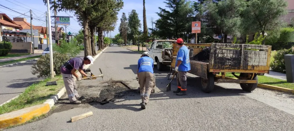 Mientras avanza el arreglo de calles, buscan organizar el tránsito