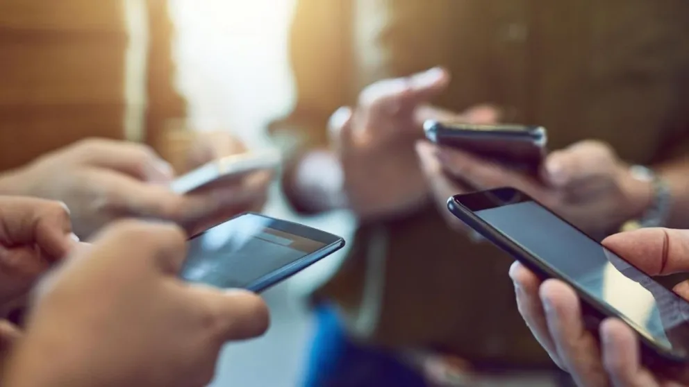 El Gobierno deja de regular las tarifas de cable, celulares e Internet: las empresas podrán fijar aumentos sin tope
