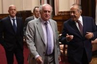 Los senadores Adolfo Rodríguez Saá y Oscar Parrilli viajarán a Honduras en la comitiva de Cristina