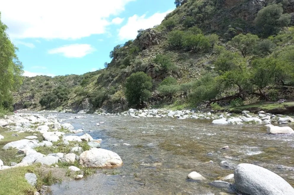 Las lluvias trajeron alivio para el caudal de los arroyos. Foto archivo.