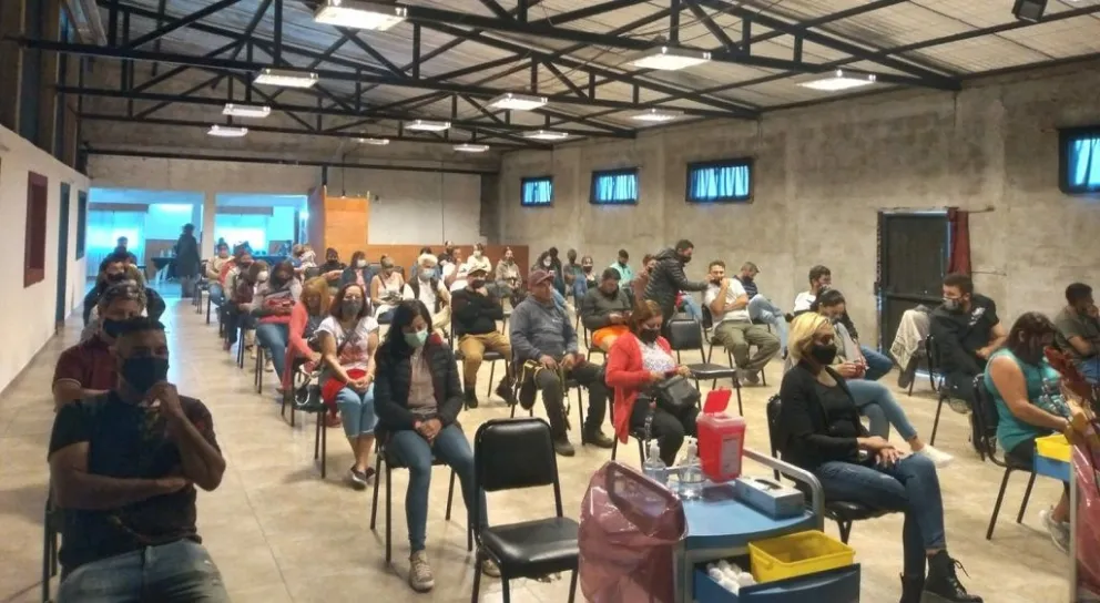 Villa Larca: gran operativo de vacunación en la Costa de los Comechingones