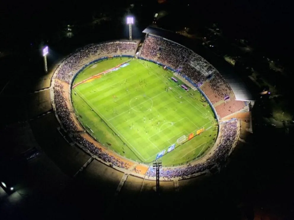 El encuentro entre Independiente Rivadavia y Central Córdoba será en el Estadio Juan Gilberto Funes.