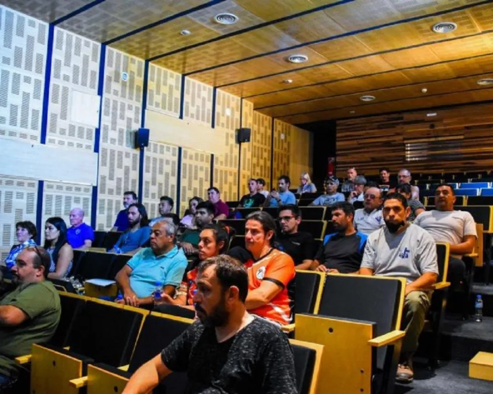 Brindan detalles de los beneficios que otorgará el Gobierno provincial a las instituciones deportivas 