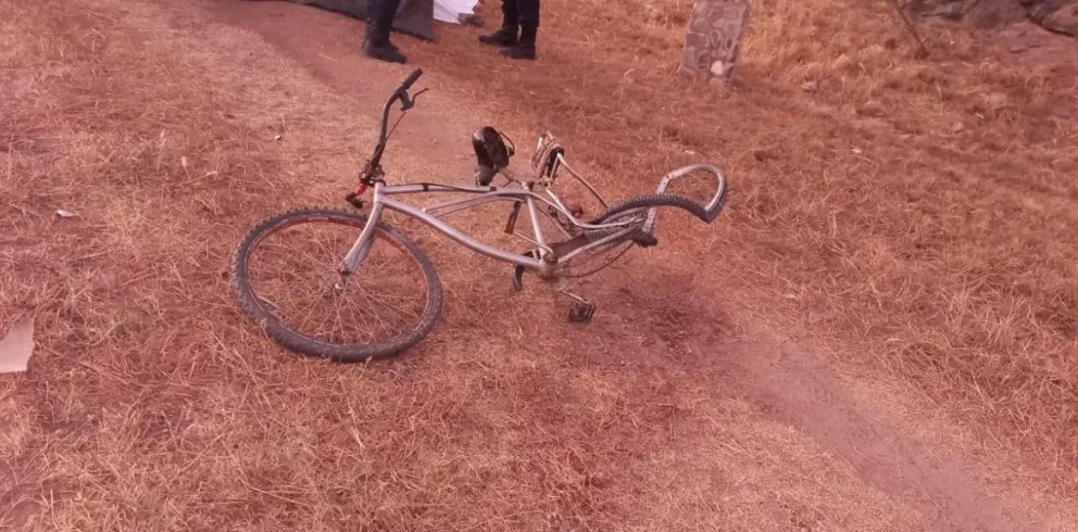Murió un ciclista de 87 años tras ser chocado por una camioneta